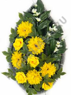 Венок с георгинами выс.85/100см ш.50см